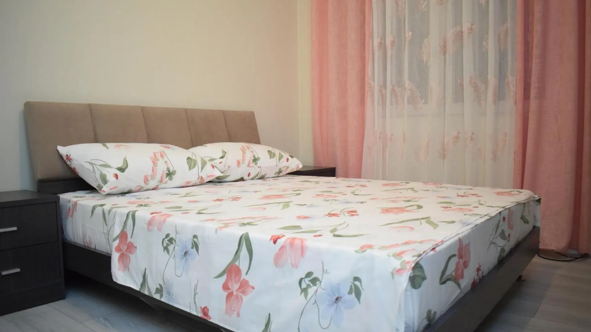 Breezy Lungomare Apartment Vlorë